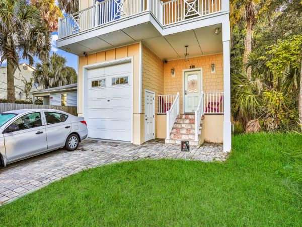 St. Augustine Home 1028150