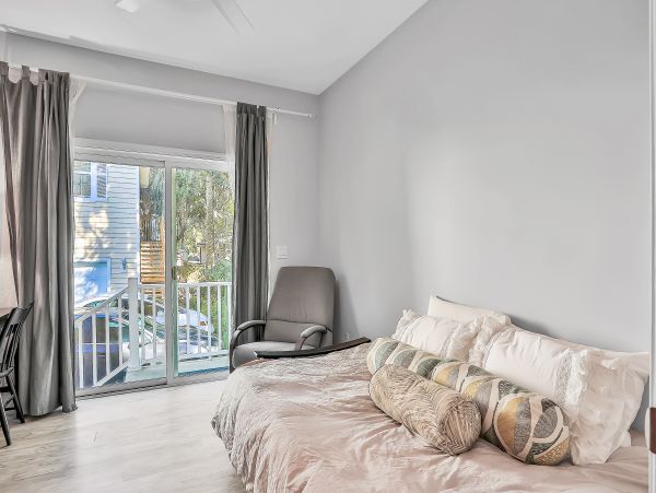 St. Augustine Home 1028150