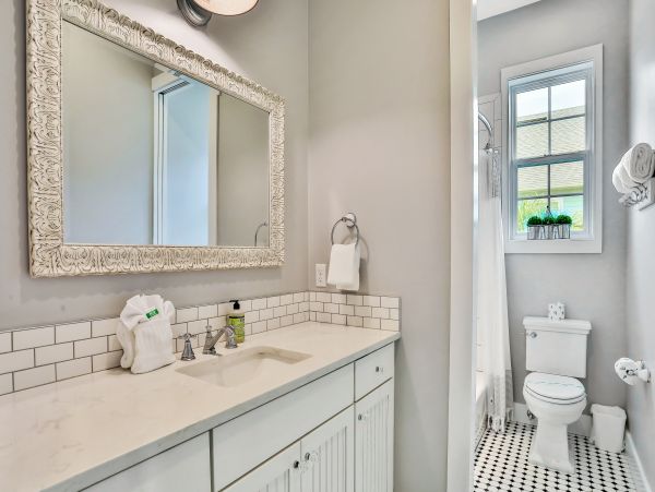 St. Augustine Home 1028151