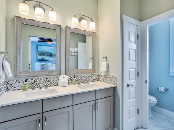St. Augustine Home 1028151
