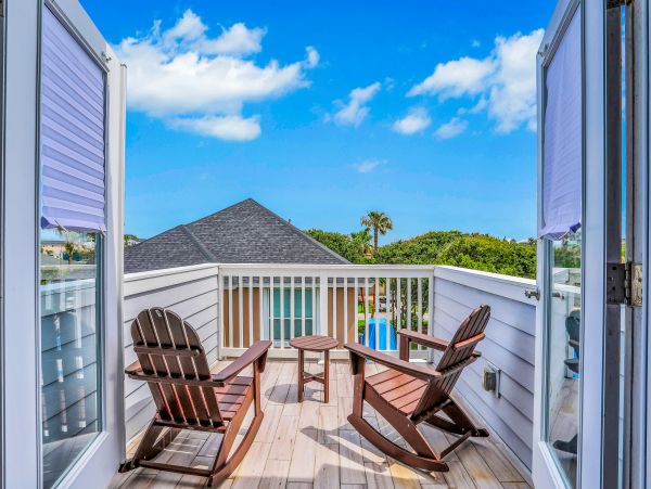 St. Augustine Home 1028151
