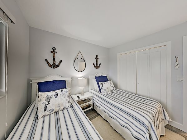 St. Augustine Home 1028152