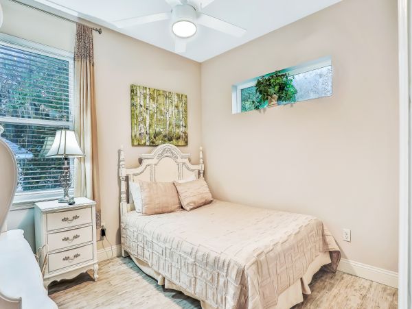 St. Augustine Home 1028153