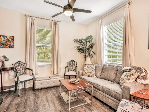 St. Augustine Home 1028154