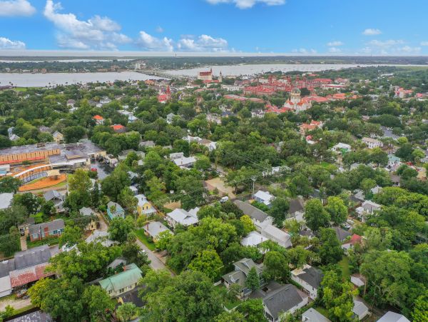 St. Augustine Home 1028155