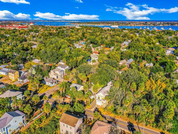 St. Augustine Home 1028156