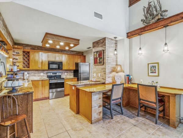 St. Augustine Home 1028157
