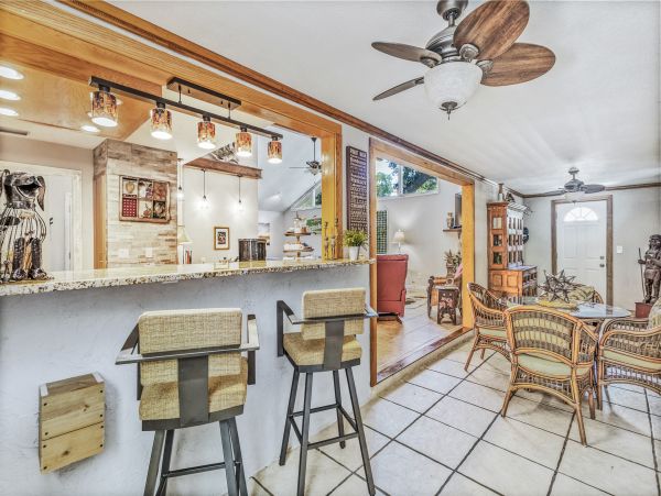 St. Augustine Home 1028157