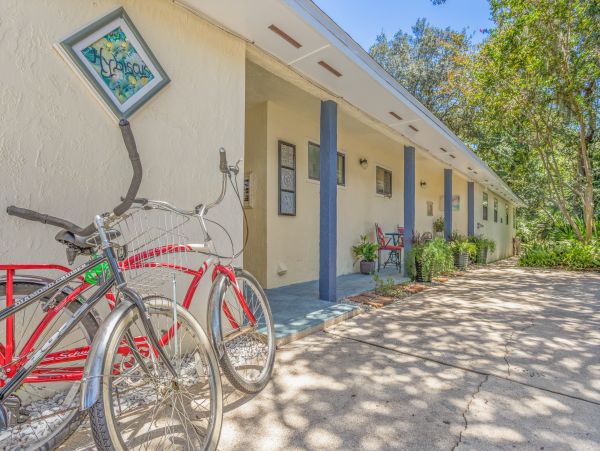St. Augustine Home 1028157