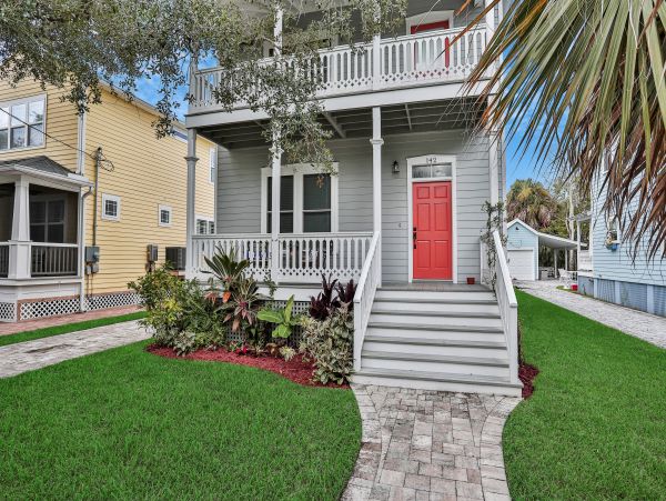 St. Augustine Home 1028158