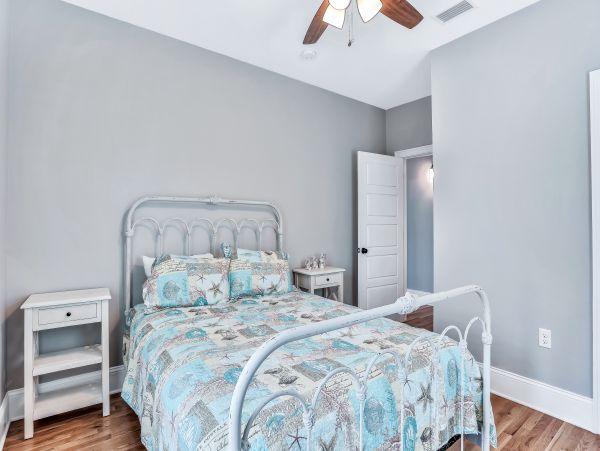 St. Augustine Home 1028158