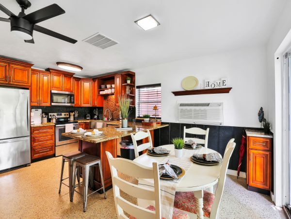 St. Augustine Home 1028159