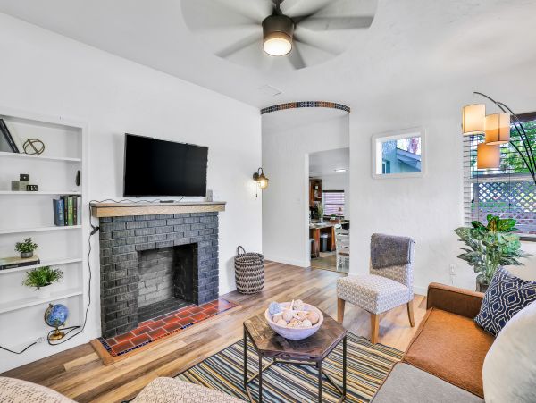 St. Augustine Home 1028160