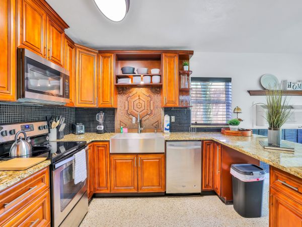 St. Augustine Home 1028160