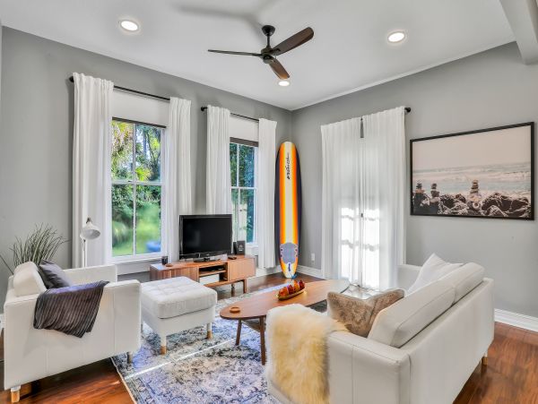 St. Augustine Home 1028161