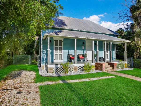 St. Augustine Home 1028161
