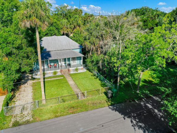 St. Augustine Home 1028161