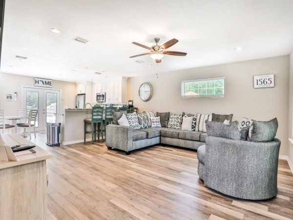 St. Augustine Home 1028163