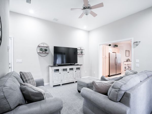 St. Augustine Home 1028165