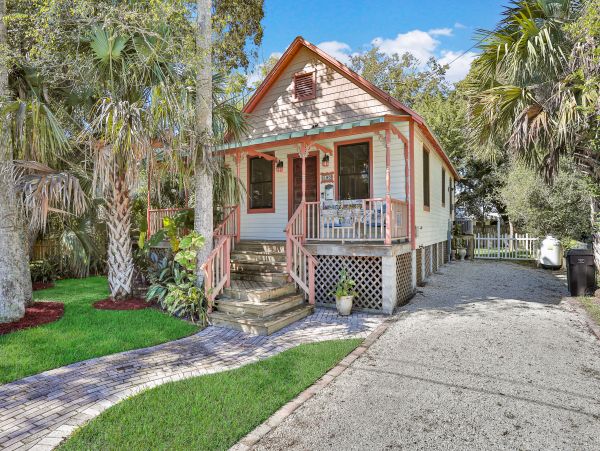 St. Augustine Home 1028168