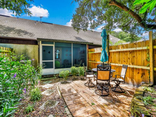 St. Augustine Home 1028171