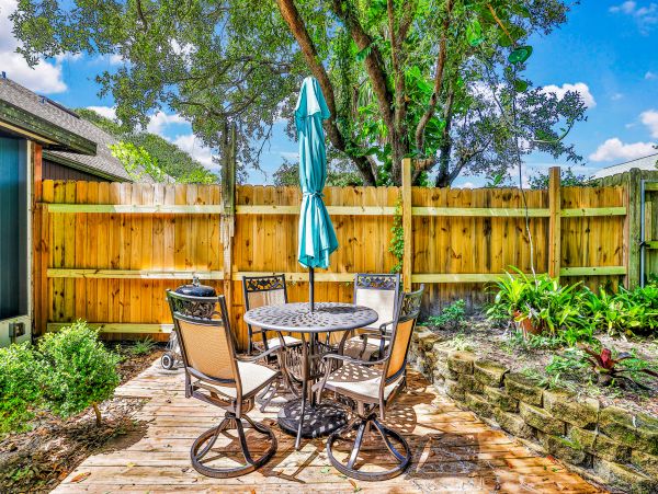 St. Augustine Home 1028171