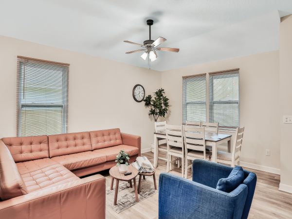St. Augustine Home 1028172