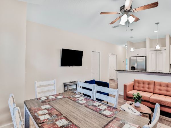 St. Augustine Home 1028172