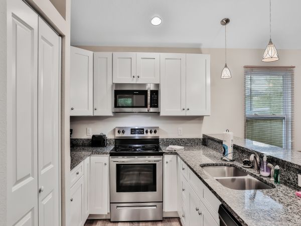 St. Augustine Home 1028172
