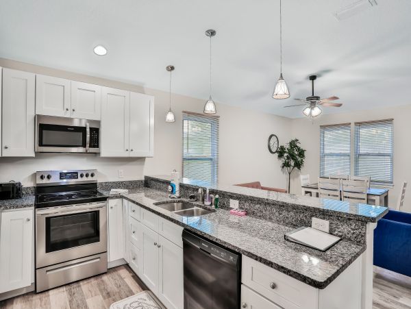 St. Augustine Home 1028172
