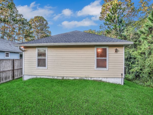 St. Augustine Home 1028172