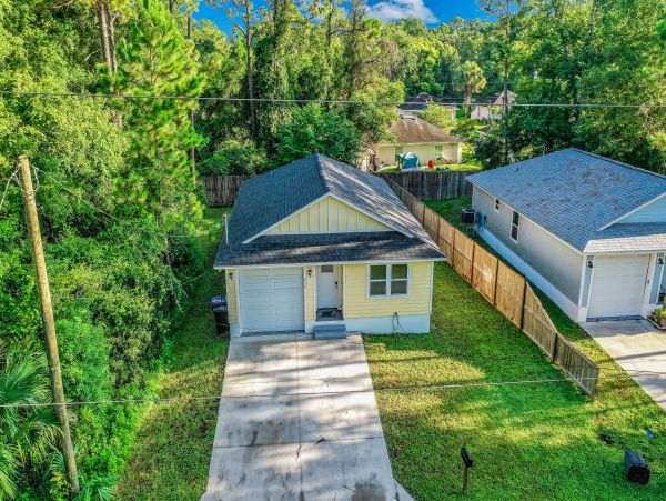 St. Augustine Home 1028172