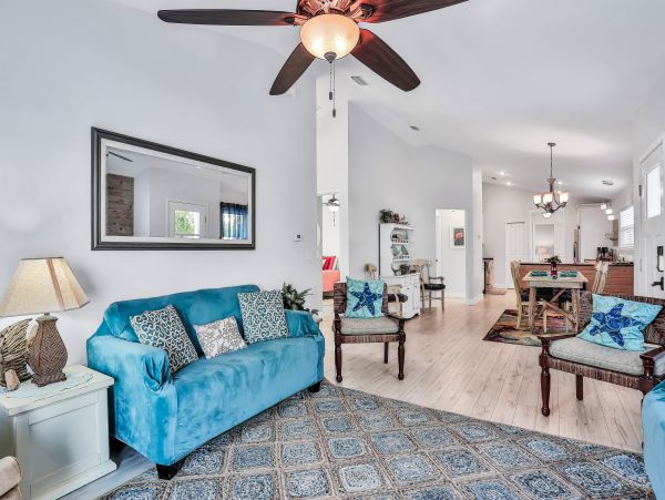 St. Augustine Home 1028173