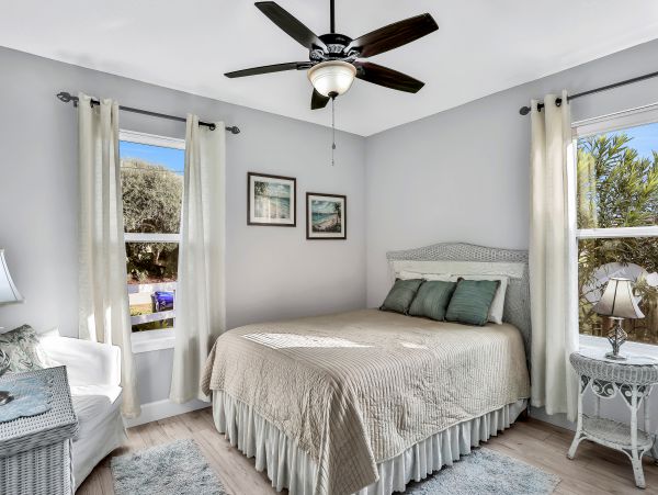 St. Augustine Home 1028173