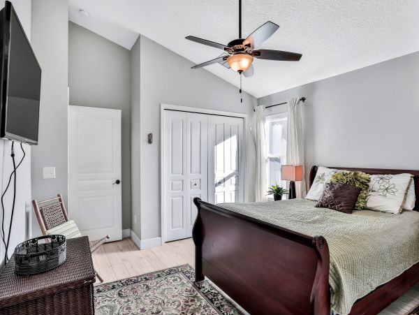 St. Augustine Home 1028173