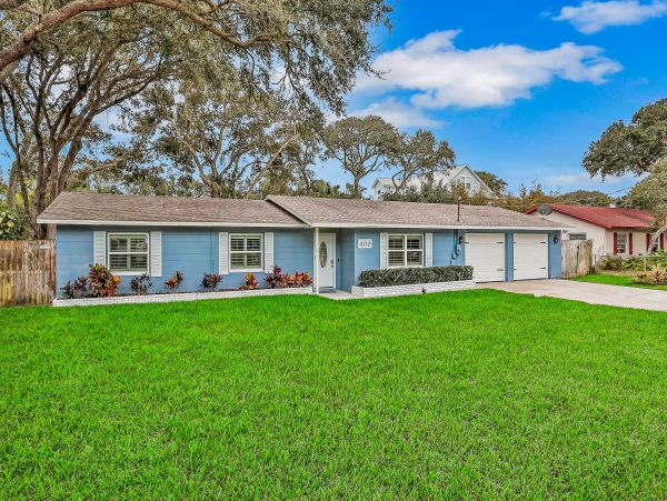 St. Augustine Home 1028175