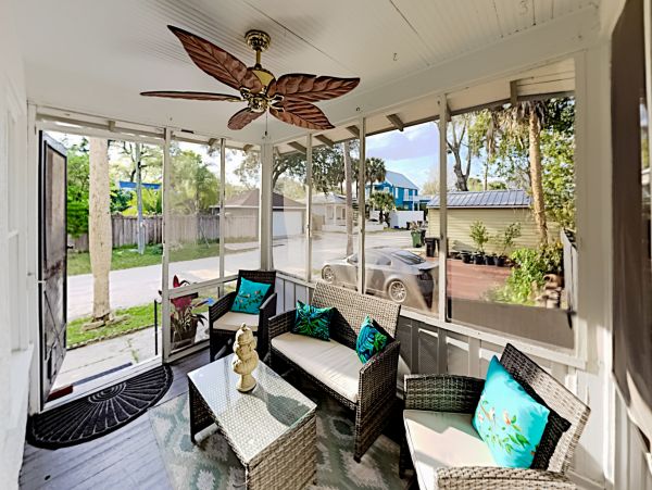 St. Augustine Home 1028176
