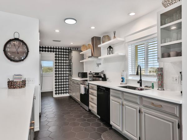 St. Augustine Home 1028179