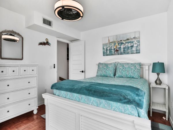 St. Augustine Home 1028179
