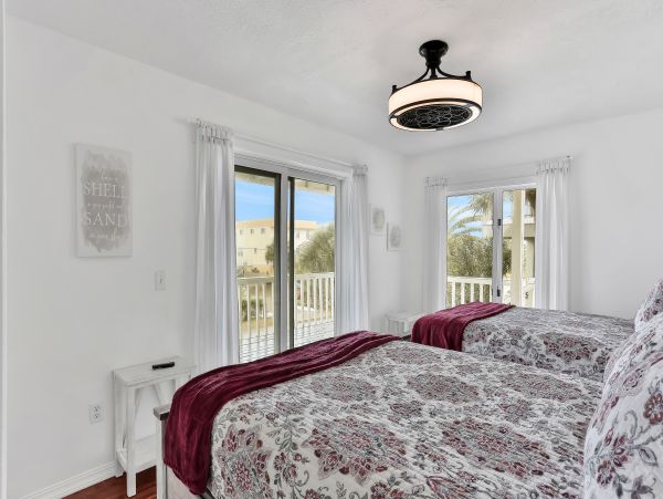 St. Augustine Home 1028179
