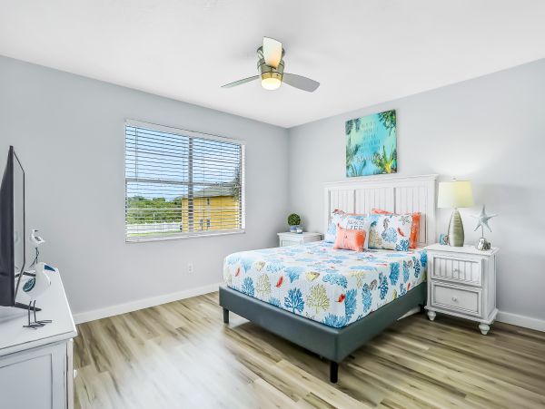 St. Augustine Home 1028180