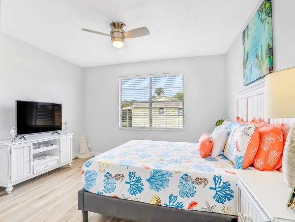 St. Augustine Home 1028180