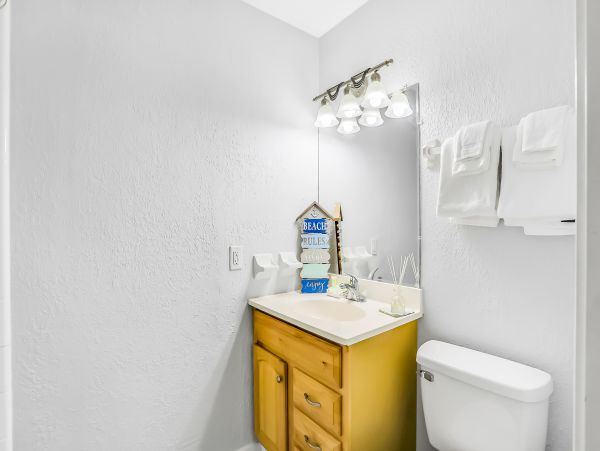 St. Augustine Home 1028180