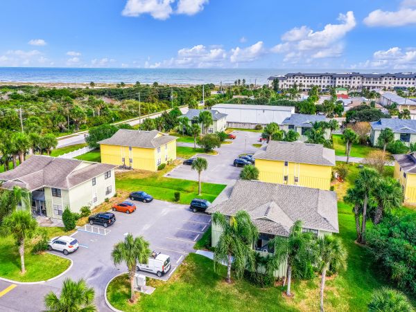 St. Augustine Home 1028180