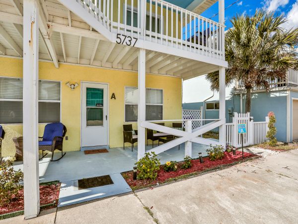 St. Augustine Home 1028181