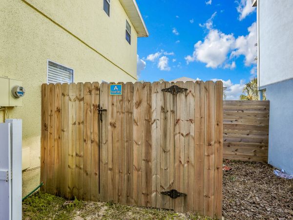 St. Augustine Home 1028181