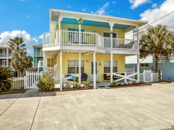 St. Augustine Home 1028181