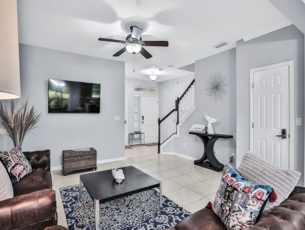 St. Augustine Home 1028185