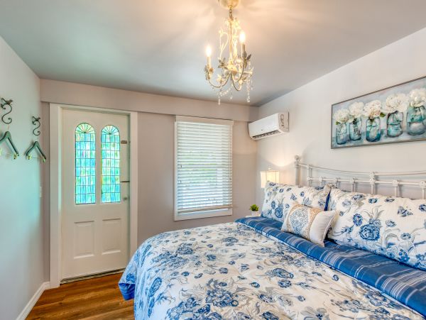 St. Augustine Home 1028186