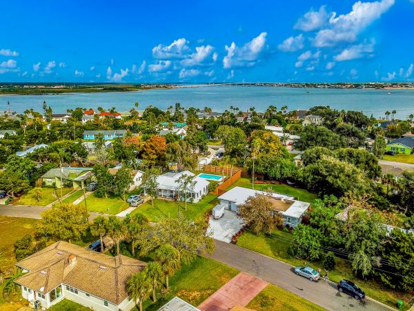 St. Augustine Home 1028189